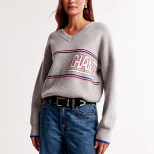 ABERCROMBIE Seeater New York Giants LuxeLoft V-Neck‎ Sweater size Medium